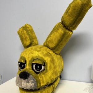 Spring Bonnie/Springtrap cosplayhjälm - LED-öga FNAF gul kanin - handgjord - 3D-utskriven