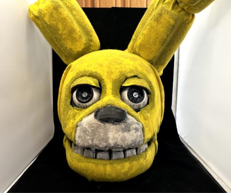 Springtrap Helmet Spring Bonnie/springtrap Cosplay Helmet - LED Eye FNAF Yellow Rabbit ...