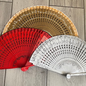 SPAIN IN HAND Spanish Hand Held Fan