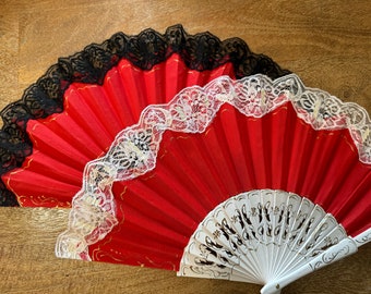 YIYO LACE Spanish Hand Fan