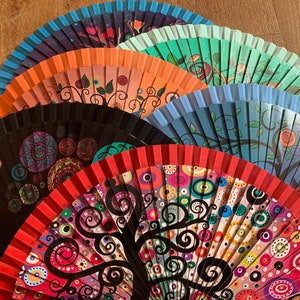 PSYCHEDELIC TREE Spanish Hand Fan