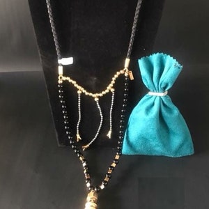 Pulccino Tassel pending Necklace