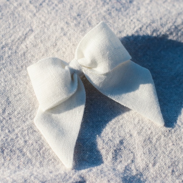 Sailor Bow - Small | Soft White Linen | Linen Hair Bow Clip