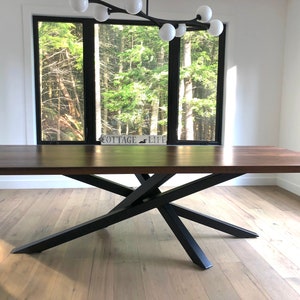 Starburst/Spider Metal Table Base (Ontario Pick Up/Delivery Only)