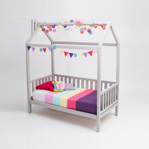 Canopy bed for girl Child bed with rails, Day bed for kids Christmas boy Gift for kids Gift for 1 year old Bed frame queen Bed frame full
