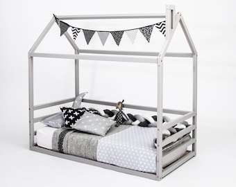 Toddler floor bed Montessori bed house floor bed Montessori bed frame Solid wood bed frame for kids House bed, Floor house bed with SLATS