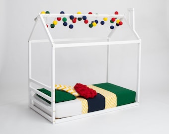 Montessori Floor Bed Frame, House Bed with Slats