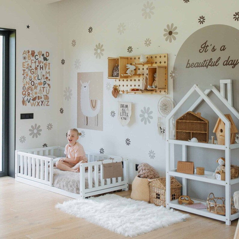 Montessori bed, floor bed, child bed, house shaped bed, kid bed, girl bed, bed for kid, Montessori floor bed, twin size, house bed, toddler bed, child bed, Montessori house bed, Montessori bed, floor bed, child bed, house shaped bed, kid bed