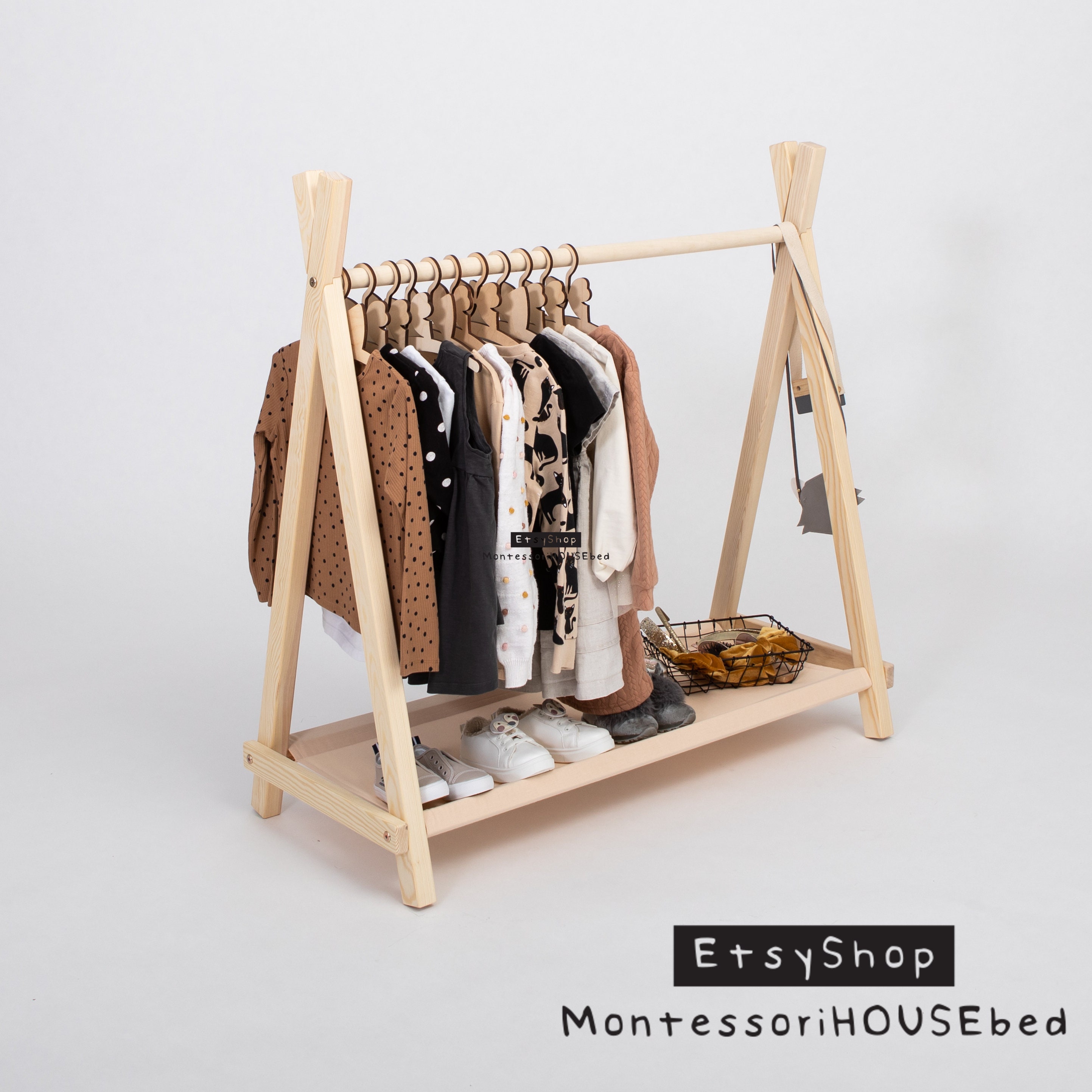 Child clothes hangers deals