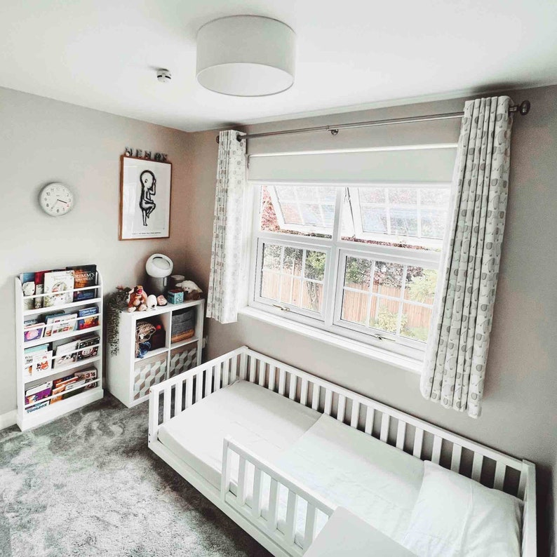 kids bed, toddler bed, child bed, Montessori house bed, Montessori bed, floor bed, child bed, house shaped bed, kid bed, girl bed, bed for kid, Montessori floor bed, toddler bed with slat, toddler bed, child bed, Montessori house bed, Montessori bed