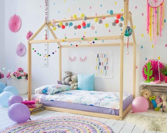 Montessori-Holzhaus-Bettgestell, Kleinkinder-Bodenbett, Kinder-Plattformbett mit Lattenrost