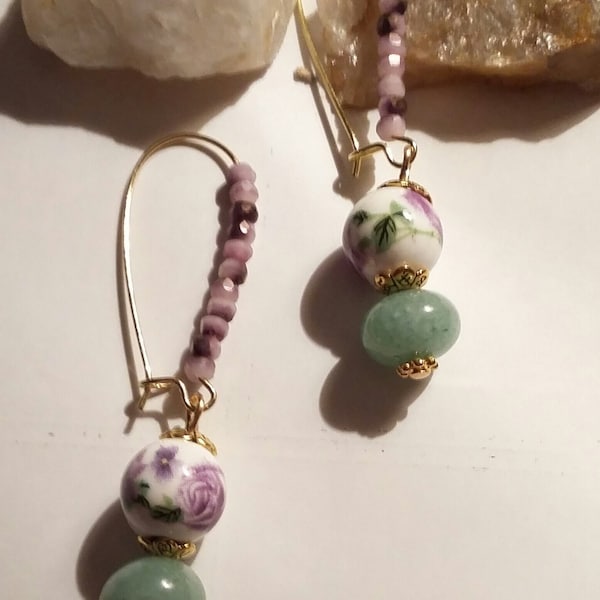 Boucles d'oreilles perle en porcelaine.  Boucles d'oreilles en Aventurine, Vert, violet. Cadeau pour maman, Bijoux femme