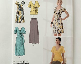 V Neck Knit Dress, Tunic, and Pants, Simplicity Pattern 2369, Misses' Sizes 8-16, UNCUT, FF