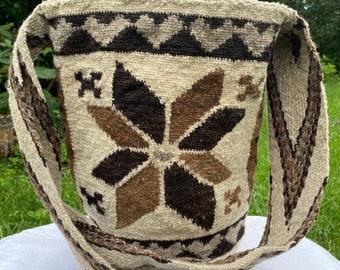 One of a Kind Flower Arhuaco Mochila, Ethically and Directly Sourced from Colombia by Mama Mochila (501c3 NGO)
