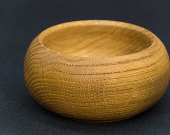 Small bulbous bowl turned, from the wood of the oak