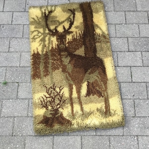 Scandinavian / danish Green/ yellow / brown rya rug/ shag - the motiv is a  deer- beautiful vintage item - mid century danish rya rug