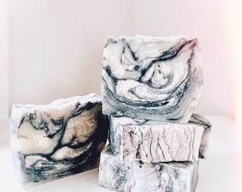 Black Magic Bar | Acne Soap | Oil Control | Mint Based