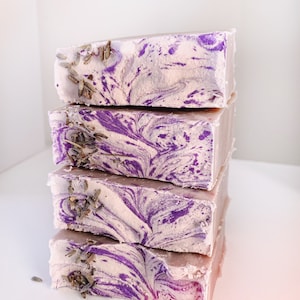 Luxurious Lavender | Handmade Soap | Calming Lavender Scent | Perfect Gift