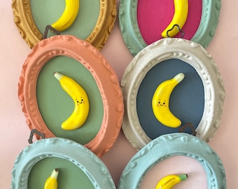 Kawaii-Keramik-Bananenrahmen – Mini-Frucht-Wanddeko, handbemalt im Pop-Art-Stil