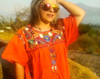3XL/4XL. ORANGE mexikanische Stickerei Bluse. Mexikanische Art. Traditionelles besticktes Top. Bauernhemd. Boho. Boho Bluse. Übergröße