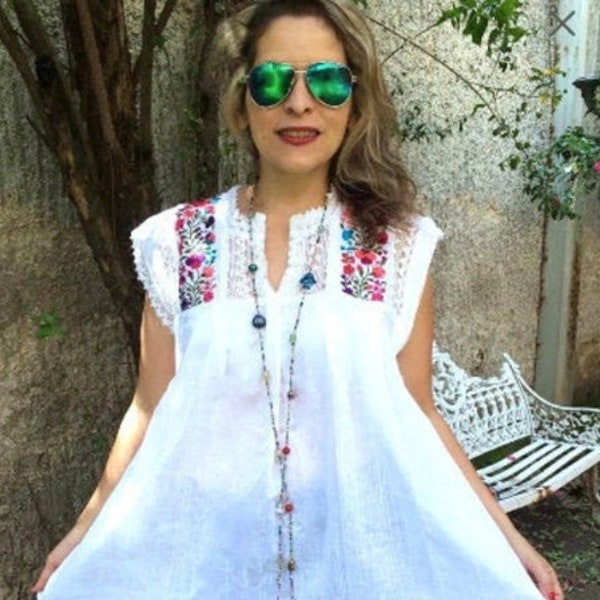 Medium, L,2XL & 3XL,4XL Bohemian blouse, Mexican Embroidered. Boho Dress. Blouse for Women, 100% Cotton. Silk threads.Hippie dress Plus Size