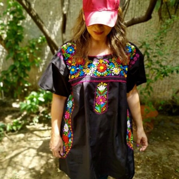 Mexican Peasant Blouse, Embroidered Plus Size Boho Top, Mexican Black Tunic Dress, Hippie 70s Embroidery Style. Cinco De Mayo Shirt Gift