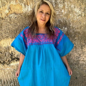 4XL. Mexican Embroidered Dress for Women. Boho dress. Bohemian dress. TURQUOISE with PINK Embroidery Tunic. Fresh dress. Plus Size.