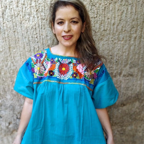 XL,2XL, 4XL  Mexican Embroidery Blouse. Frida Style. Traditional Embroidered Top. Peasant Shirt. Boho. Hippie. Bohemian blouse. Plus Size