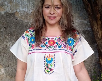 4XL. Boho-jurk. Mexicaanse jurk. Mexicaanse tuniek. Geborduurde jurk, Mexicaanse huipil. Grote maat, hipie-jurk, katoenen boho-jurk.