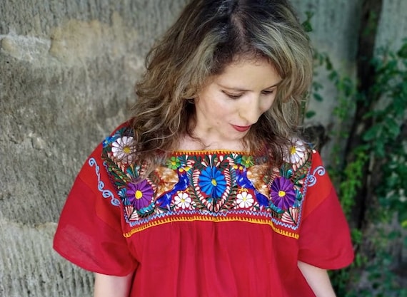 embroidered mexican peasant top plus size