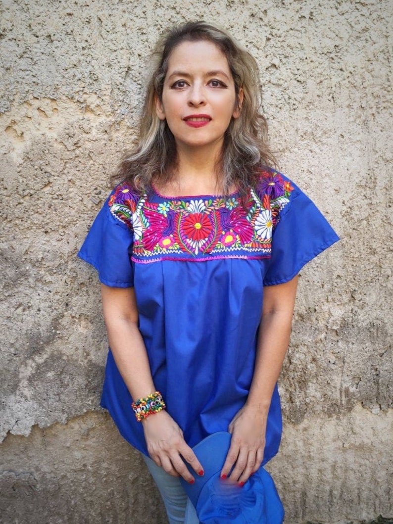 Boho blouse Mexican blouse Embroidered 2XL Bohemian fashion Traditional embroidered Frida style Peasant blouse Free shipping.