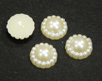 50Stk Zuchtperle Imitat Perlmutt Creme Blume Cabochon 9mm Kunststoffperlen Acrylic Perlen Hochzeit Wachsperlen Dekoperle für Schmuck Design