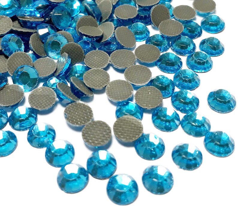 Hotfix Rhinestones 1440stk Aquamarine Blue 5 mm SS20 AA Quality 10 Gross For Ironing Up Hotglue Glitter Stones Rhinestone Glass Rhinestone beads
