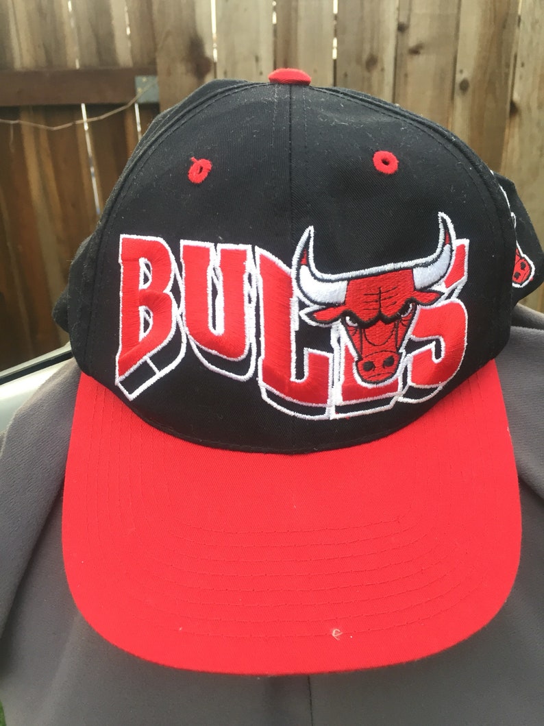 chicago bulls basketball cap