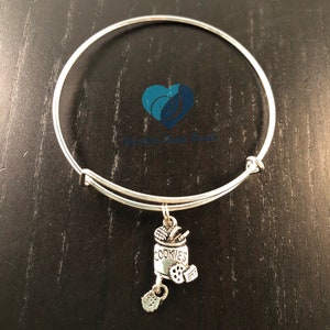 Charm bracelet - Cookie jar