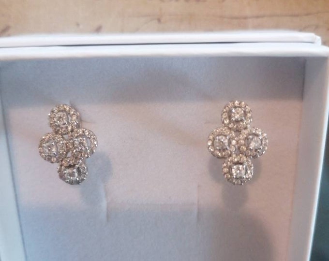 Earrings in 925% silver and natural zircons