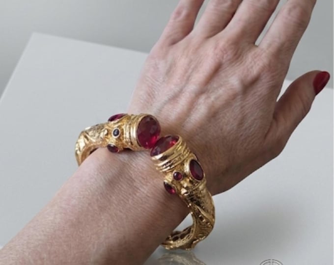 Galvanic gold bracelet and red jaspers