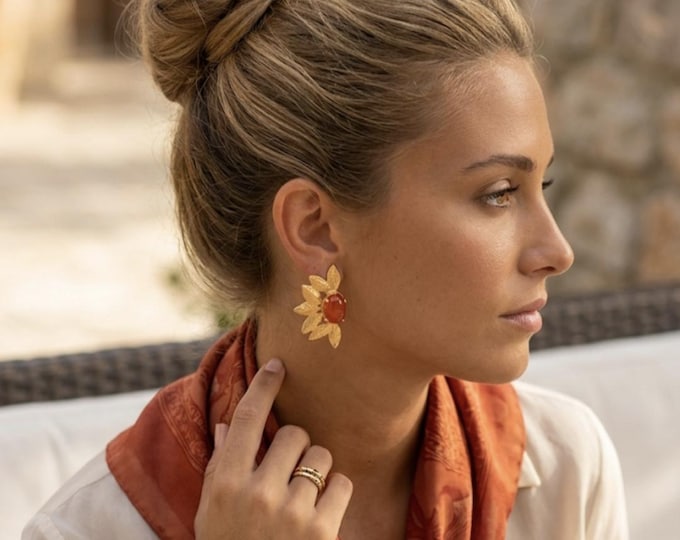 Antique style gold stud earrings, cabochon-cut carnelian stones - handmade - original gift for her -