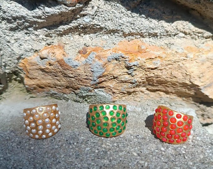 Anello Regolabile Oro Galvanizzato, Perle Bianche, Giada Verde o Corallo Rosso, Gioiello Artigianale Stile Bizantino