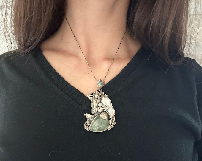Silver and natural stone pendant necklace with marine echoes - handcrafted jewelry for her