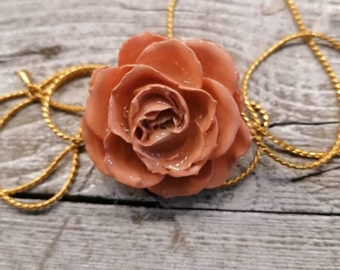 Adjustable Necklace in Silver or 24k Gold Plated, with Natural Rose Embedded in Resin