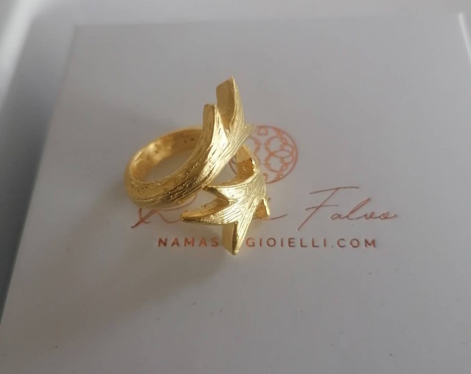 Adjustable woven gold on bronze ring