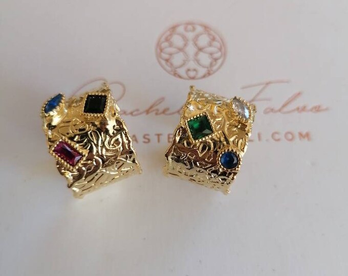 Adjustable band rings in gold, on bronze and natural stones