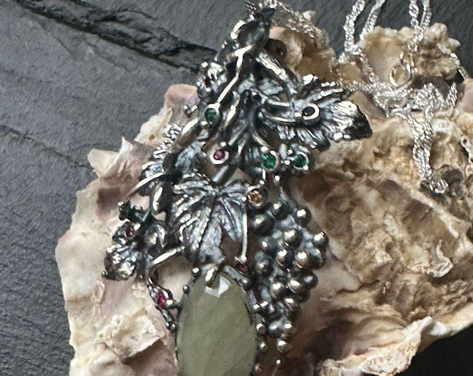 Solid silver grape bunch necklace/brooch