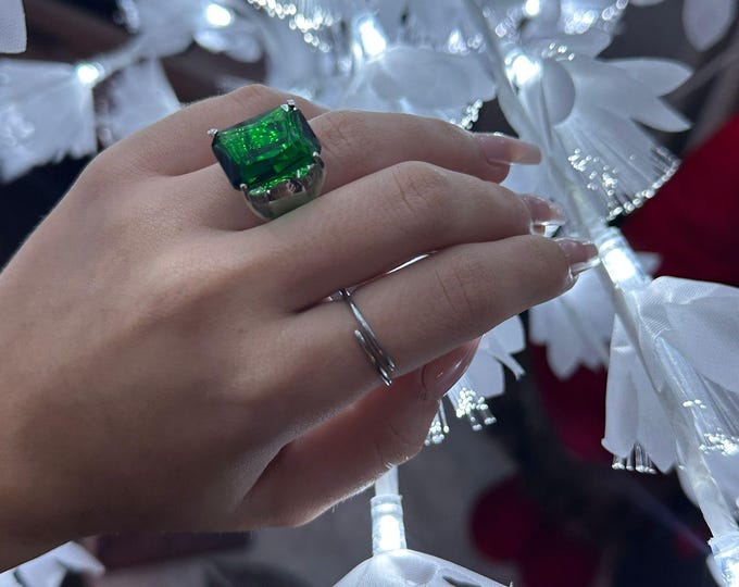 Silver and natural green diopside ring
