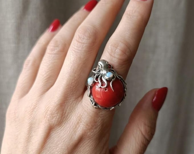 Anello Argento 925 Polipo Polpo Corallo Rosso Opali Bianchi Scultoreo, Regalo Lusso Donna Rachele Falvo Gioielli d'Arte Made in Italy