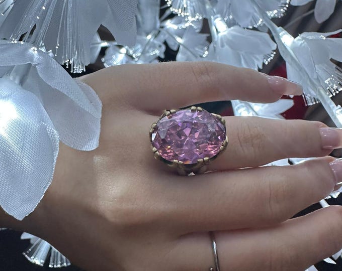 Central silver ring with a French rose and citrine quartz