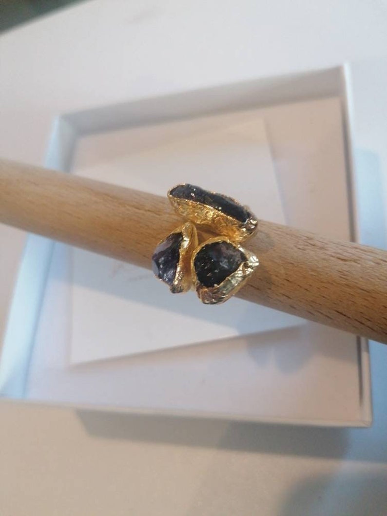 galvanized on bronze and natural geodi amethysts Adjustable ring in gold