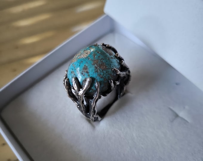 Silver ring with natural Turquoise