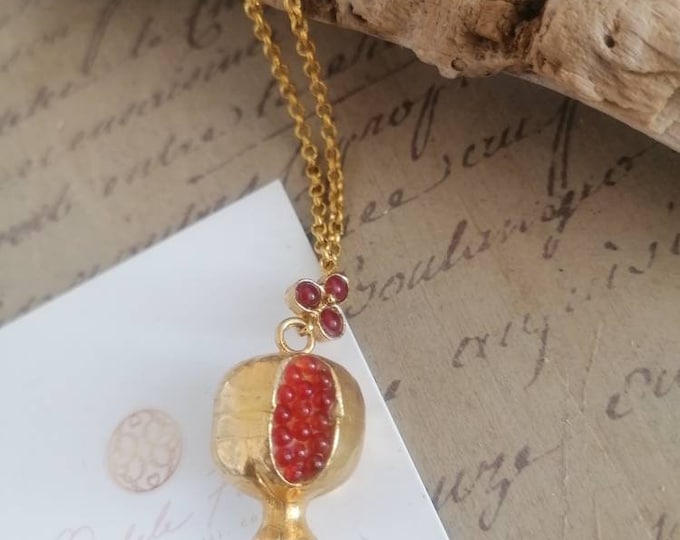 Pomegranate pendant in matt gold on bronze and red pomegranates